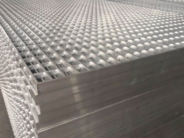 Aluminum Grating