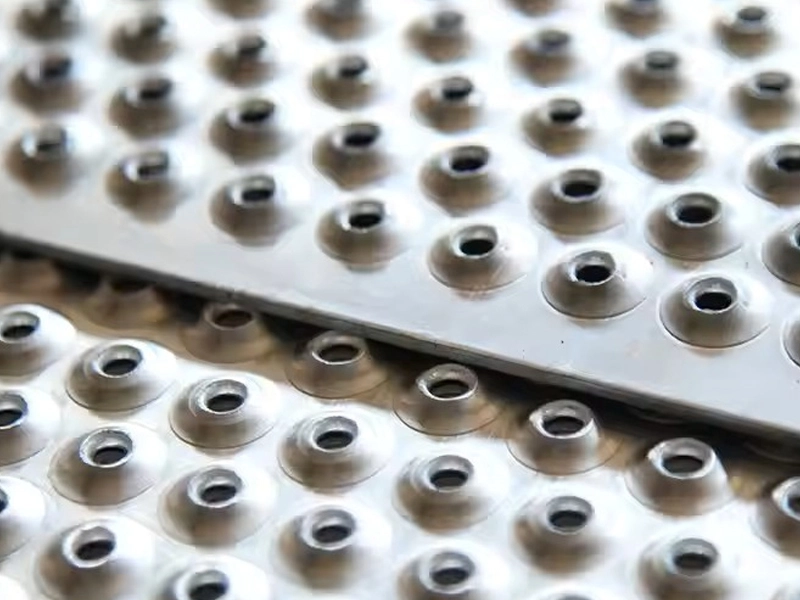 Traction Plank Grating