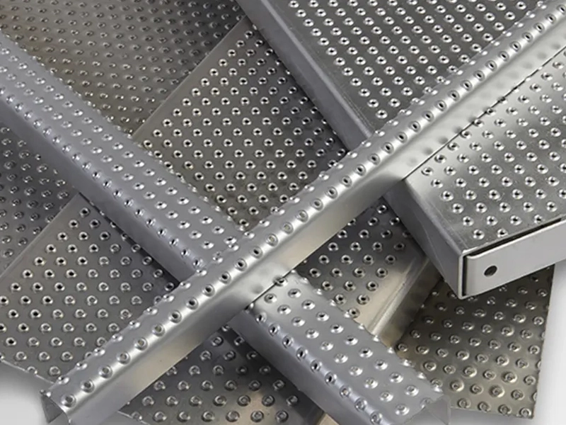 Traction Plank Grating