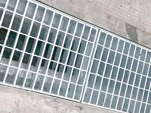 Heavy Duty Steel Grating