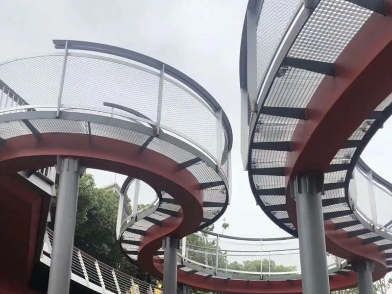 Steel Grating for City Park Landscape Trail