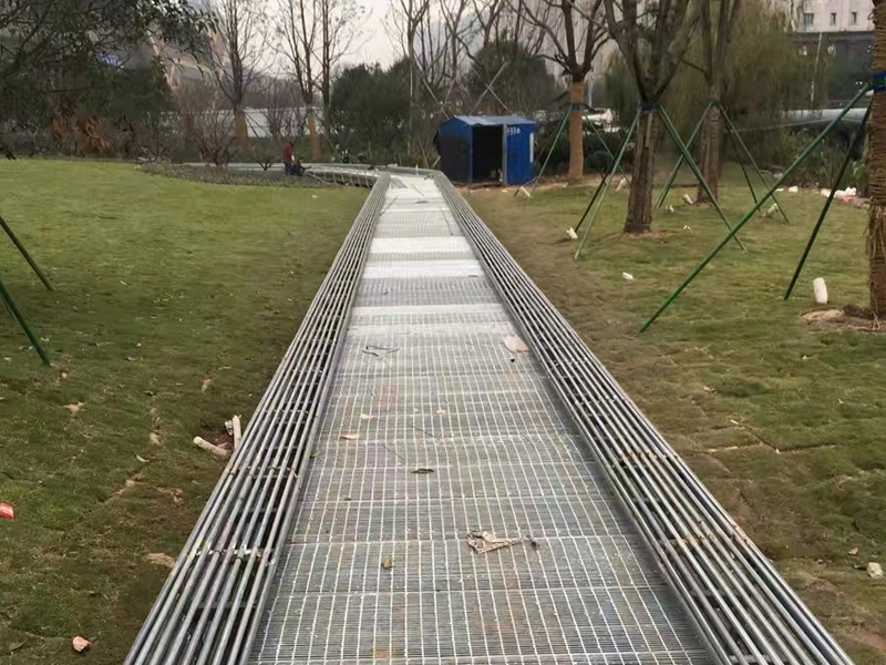 Steel Grating for Park Trails