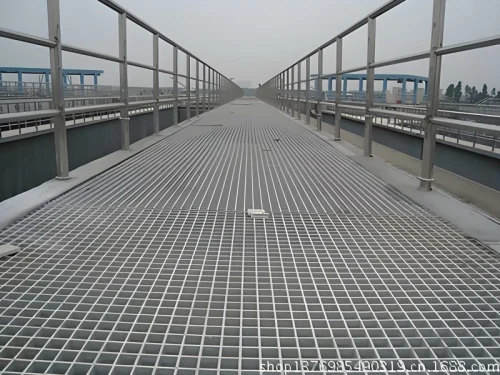 Press Locked Grating Applies for Sewage Treatment Plant Walkway