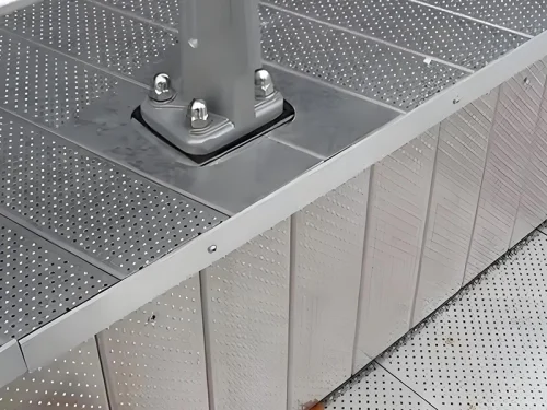 Traction Plank Grating