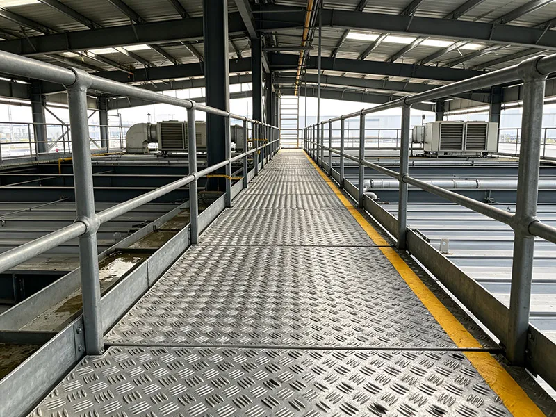 Diamond Safety Grating Walkway