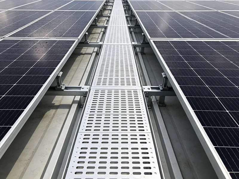 Light‑Weight Aluminum Grating