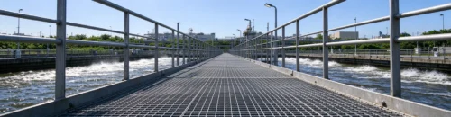 Industrial bar grating stair tread with anti‑slip nosing, safety steel step panels for metal staircases by Sino‑Grating manufacturer